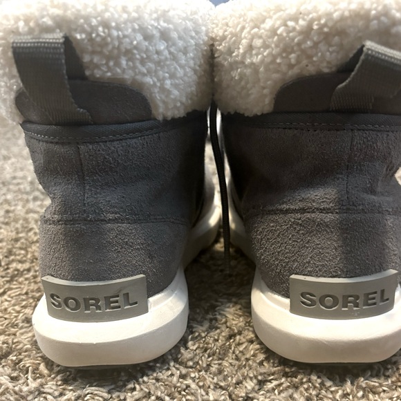 Sorel Boots - mint condition - Picture 2 of 6